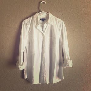 White Banana Republic button up shirt